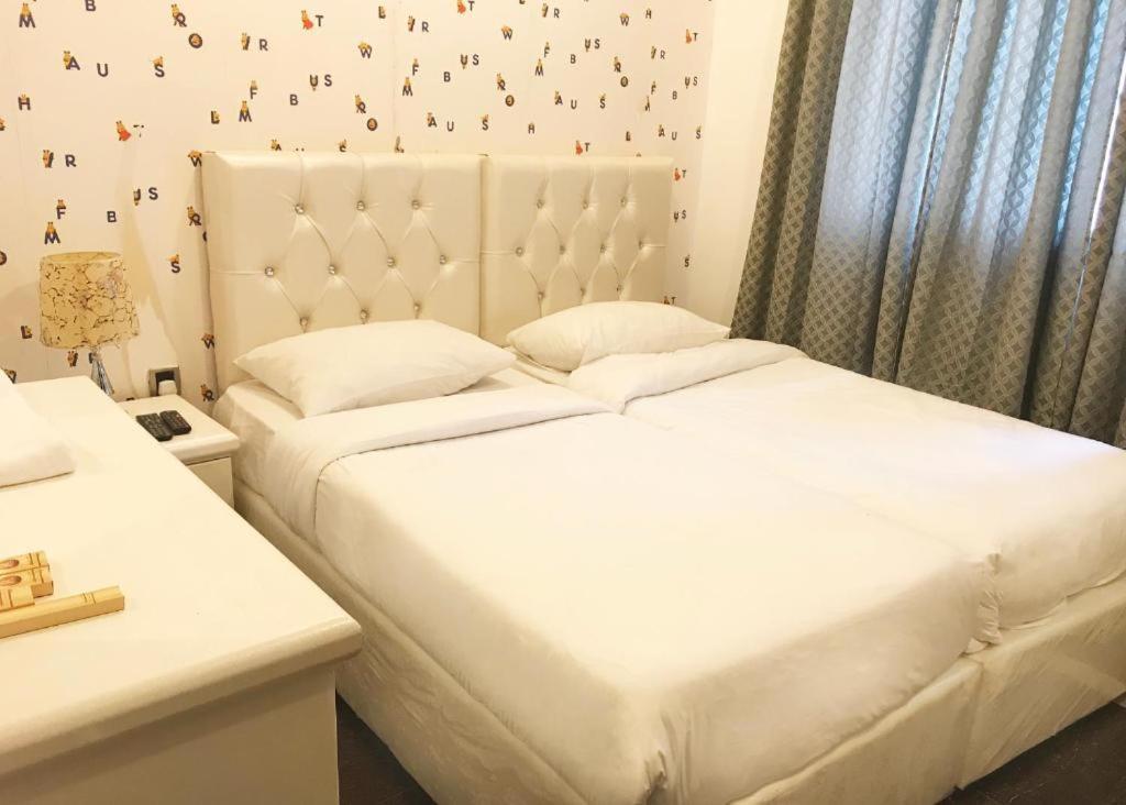 Hotel Leaders Plaza Salmiya Kuvait Kültér fotó